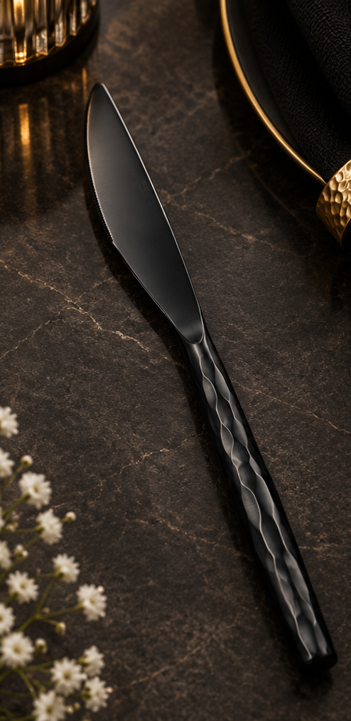 Matte Black Luxury Cutlery Set – 24 Piece